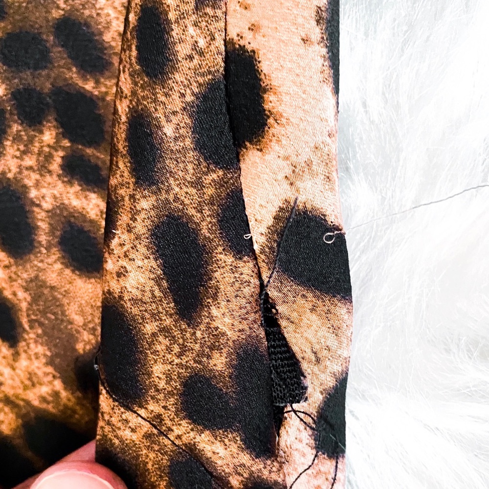 Silk leopard print skirt - Picture 4 of 4